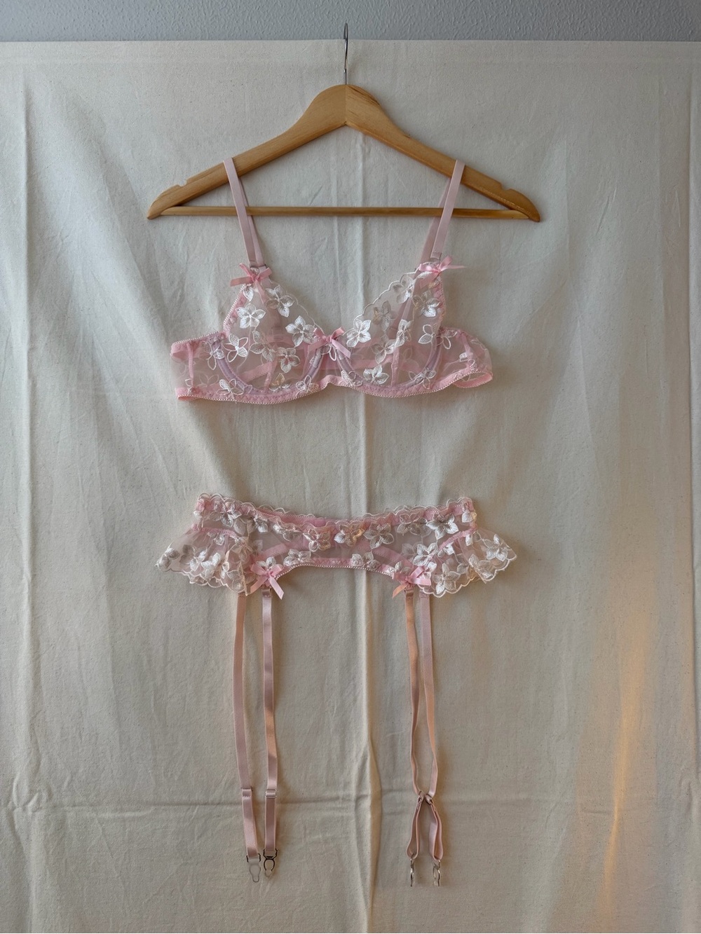 Sheer Pink Floral Lace Bra & Garter Set - Delicate Women's Lingerie